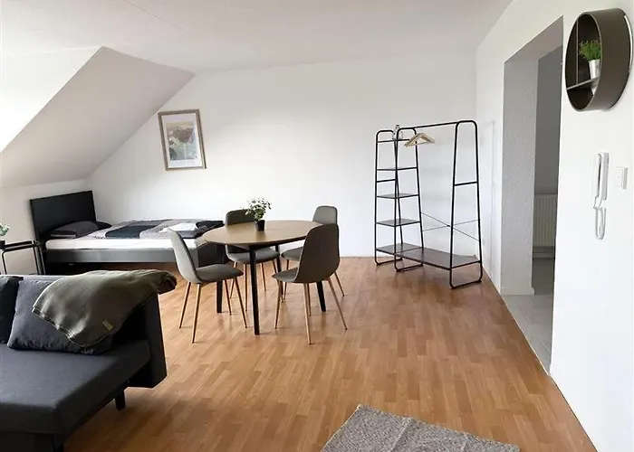 Work & In דירה *