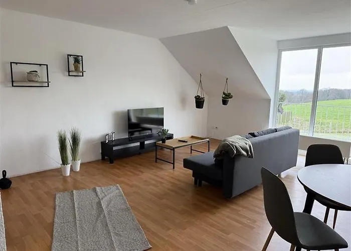 Work & In בורשהיד